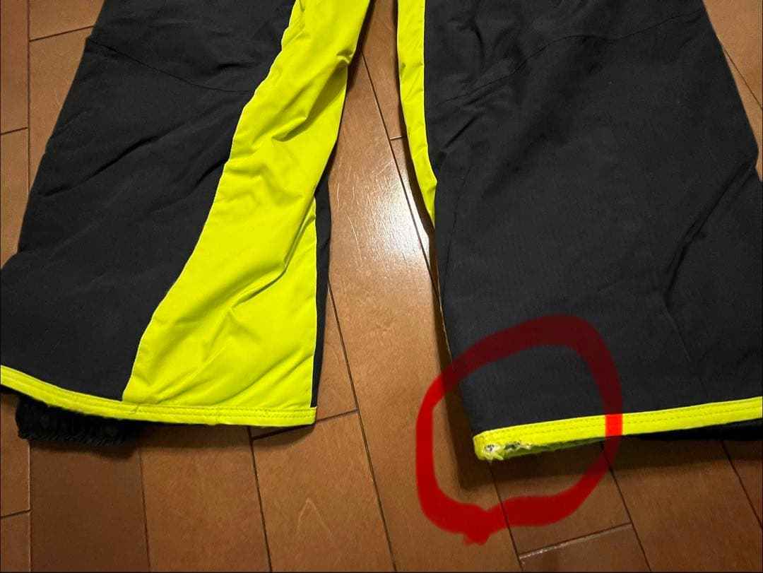 デサントスキーウェア上S,下M