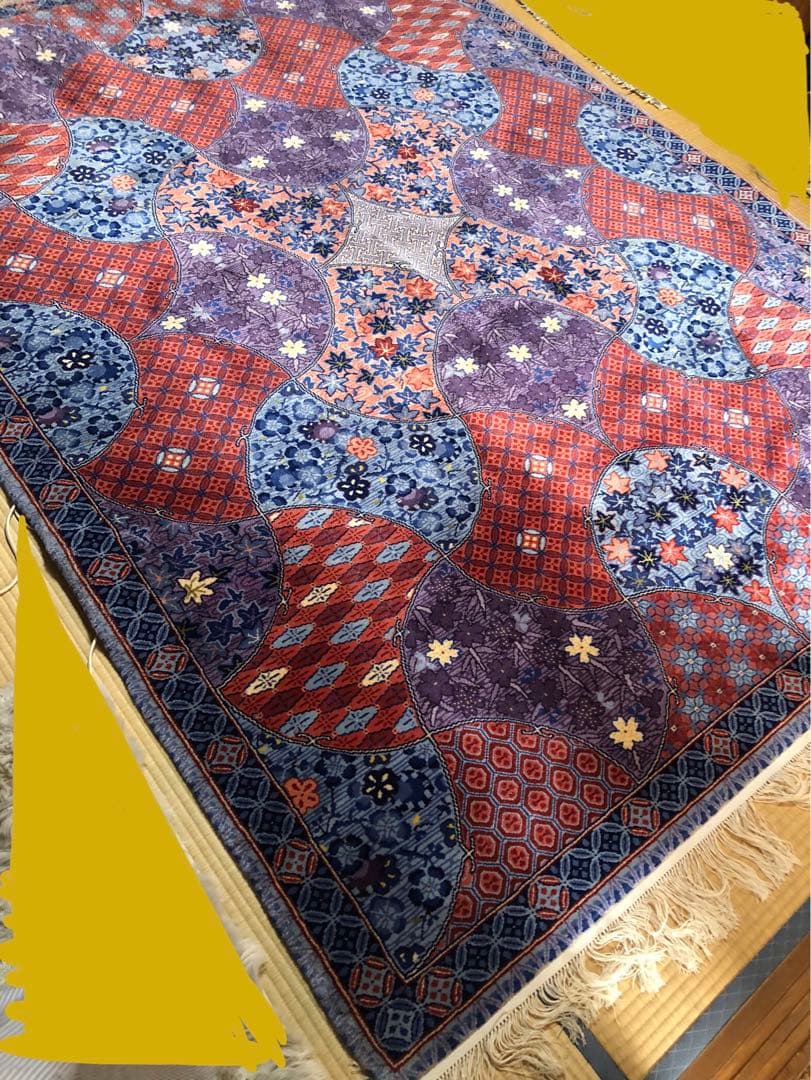 山形緞通 オリエンタルカーペット 絨毯 小槌四季紋