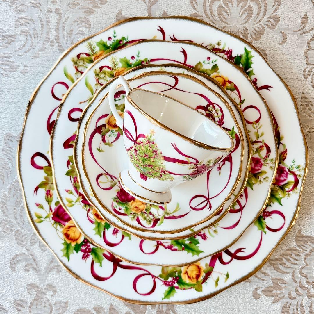 日本未発売❤️レア未使用❤️ロイヤルアルバート❤️オールドカントリーローズ　クリスマス