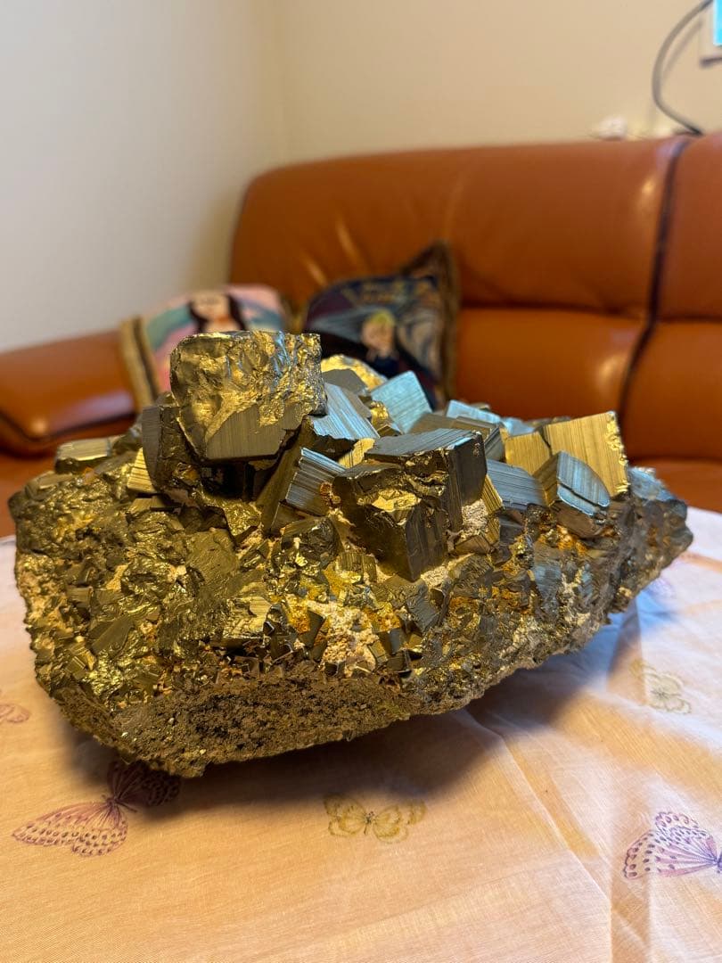 【巨大&希少】パイライト(黄鉄鉱) クラスター 原石 12kg