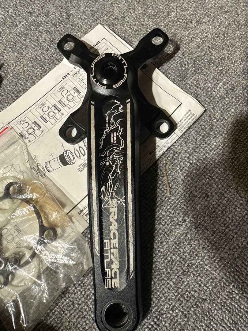 raceface ATLRS レースフェースアトラス クランクセット最終値下げ