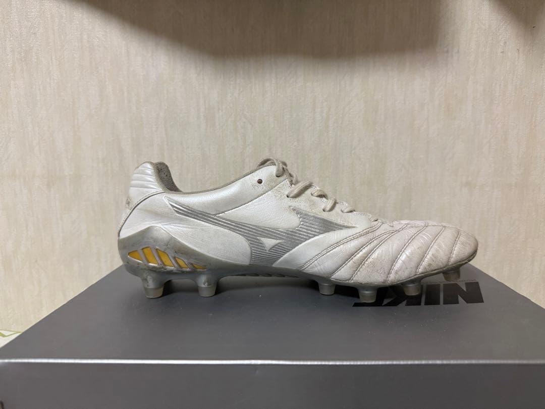 ミズノ モナルシーダネオ