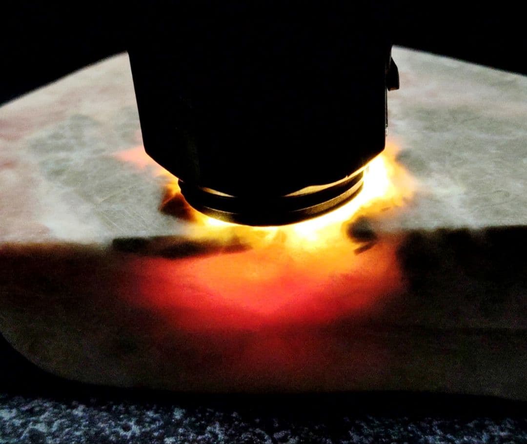 ★翡翠原石★糸魚川クリノゾイサイト【姫川・転石・カット❶540ｇ】