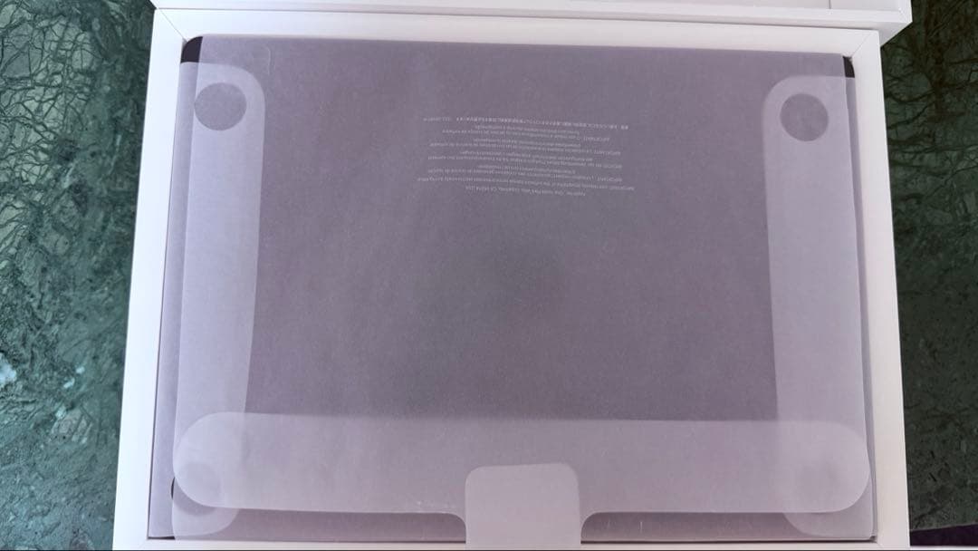 MacBook Pro 14インチ M4 16GB 512GB スペースブラック