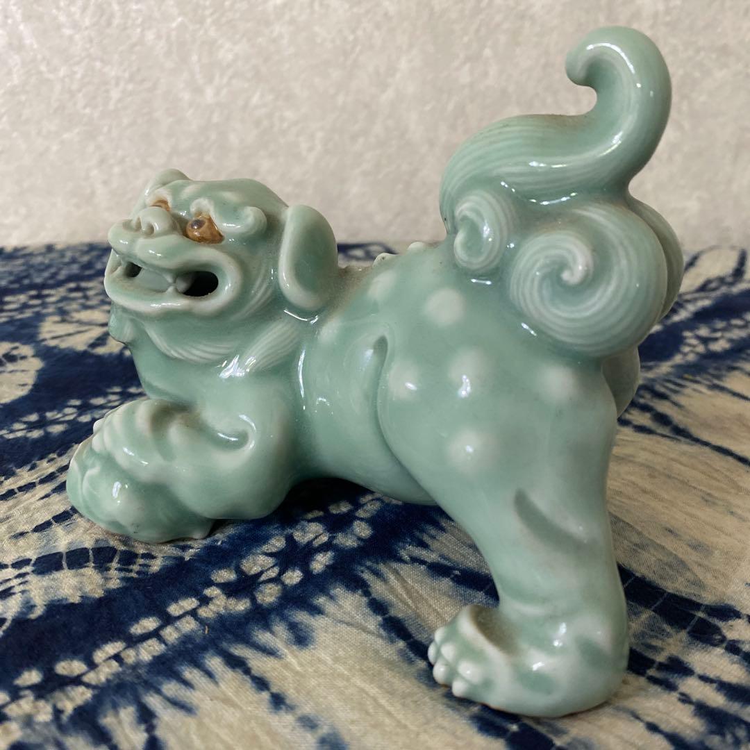 真葛香山　青磁獅子置物