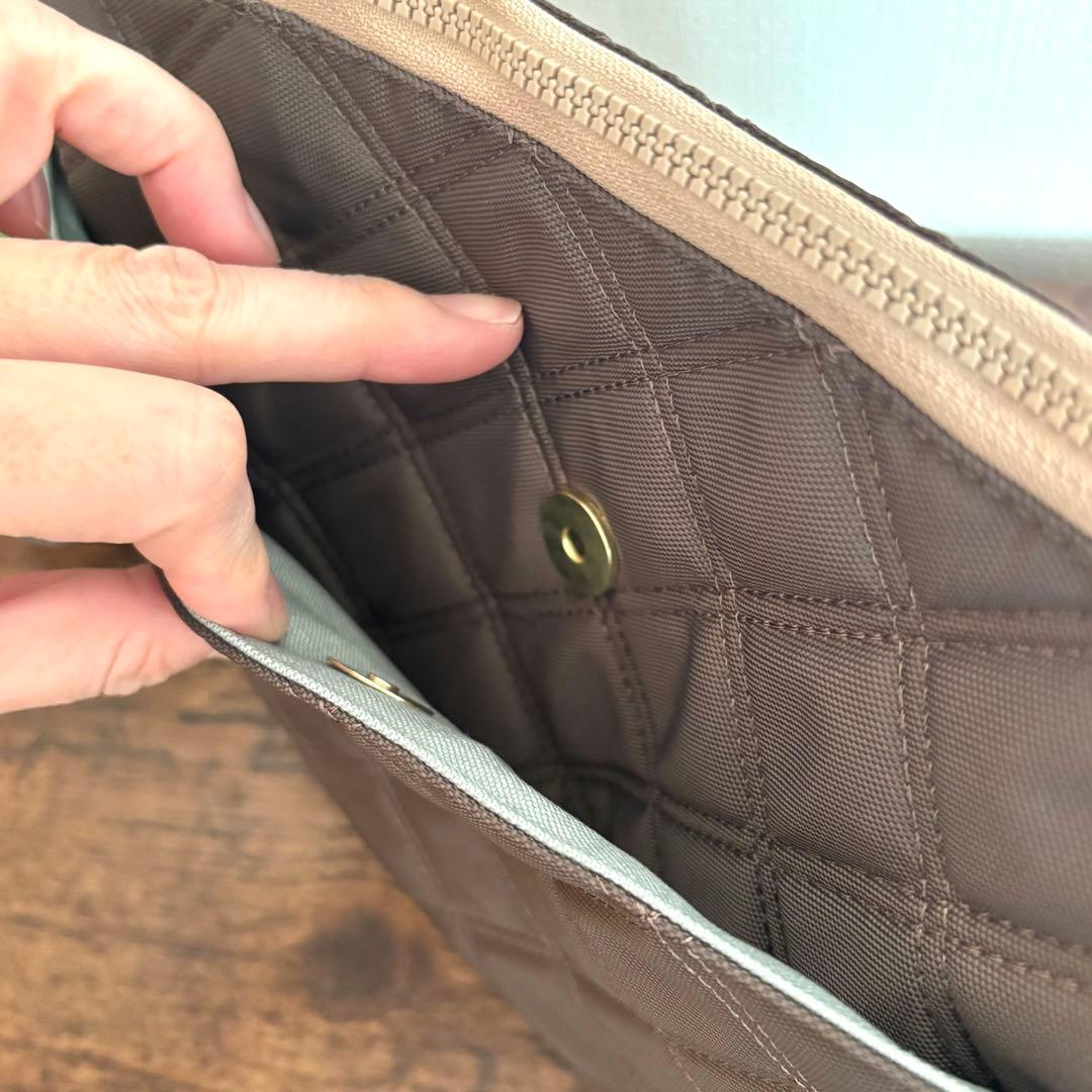 【JUNE】30cmファスナーショルダーバッグ　ナイロンオックスキルト