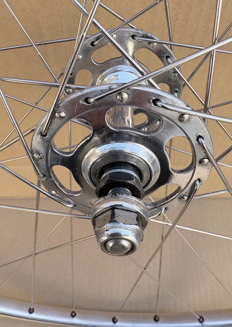 SUPERBE　ARAYA 　HOSI　ピスト　フロントホイール