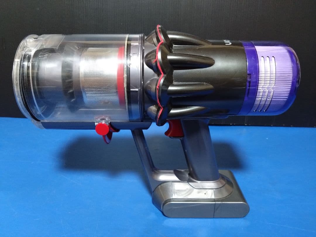 大人気モデル！dyson‼️デジタルスリムフィラフィ SV18収納ブラケット付③