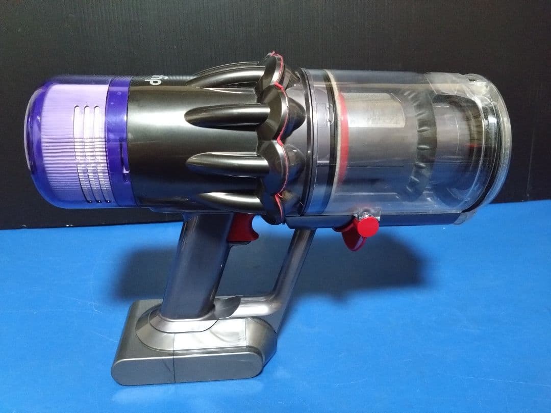 大人気モデル！dyson‼️デジタルスリムフィラフィ SV18収納ブラケット付③