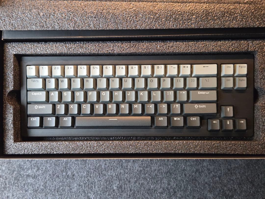 【美品】Monsgeek M7W 65%キーボード