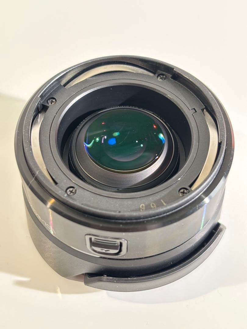ソニーE16mm F2.8レンズ＋VCL-ECU2ウルトラワイドコンバーター。