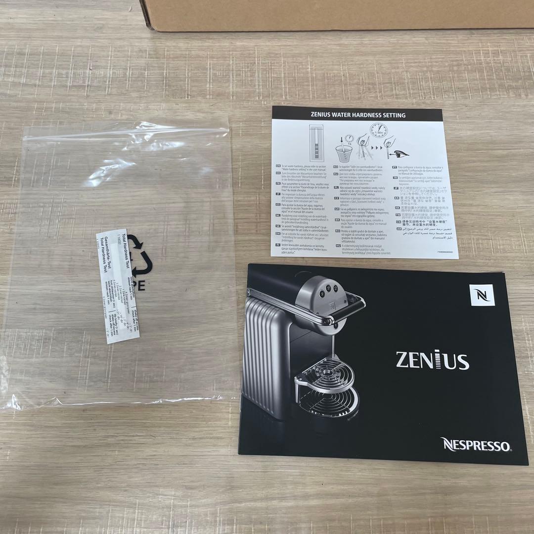 未使用品 ネスプレッソ ZINIUS ジニアス ZN100業務用 コーヒーマシン