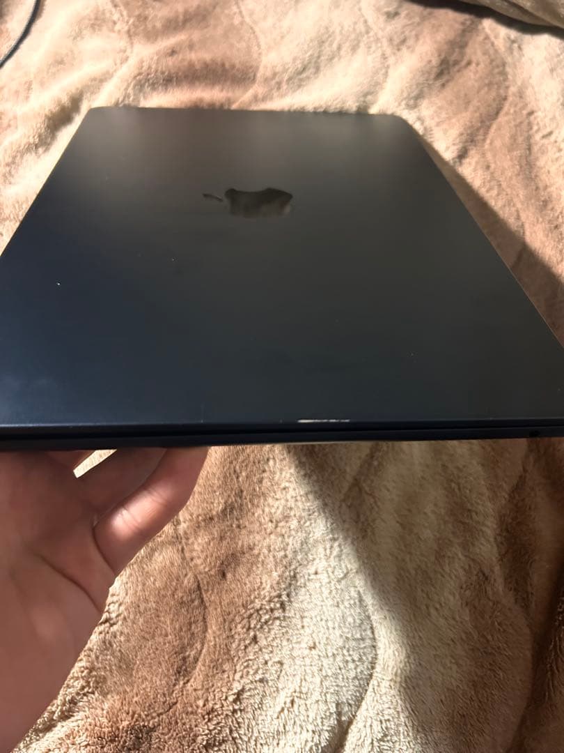 MacBook Air M2 (2022) 本体のみ 箱、付属品無し