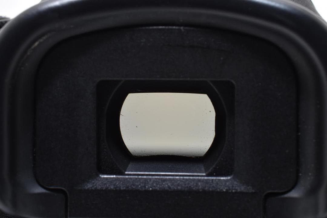 Canon EOS 7D Mark II 標準&望遠 ダブルズームキット