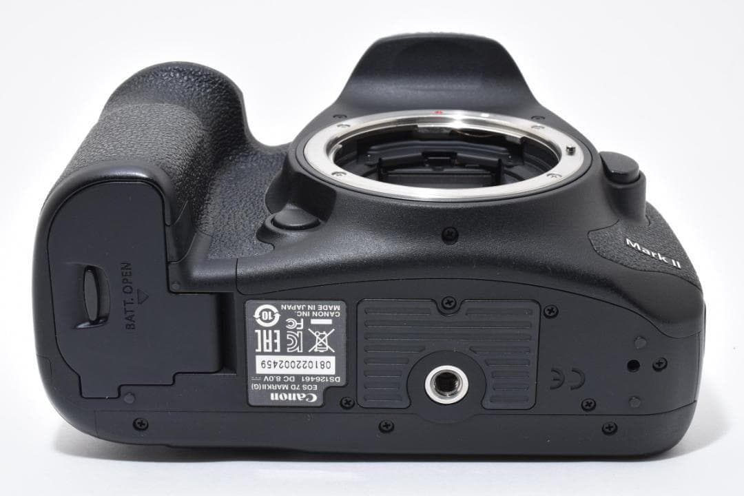 Canon EOS 7D Mark II 標準&望遠 ダブルズームキット