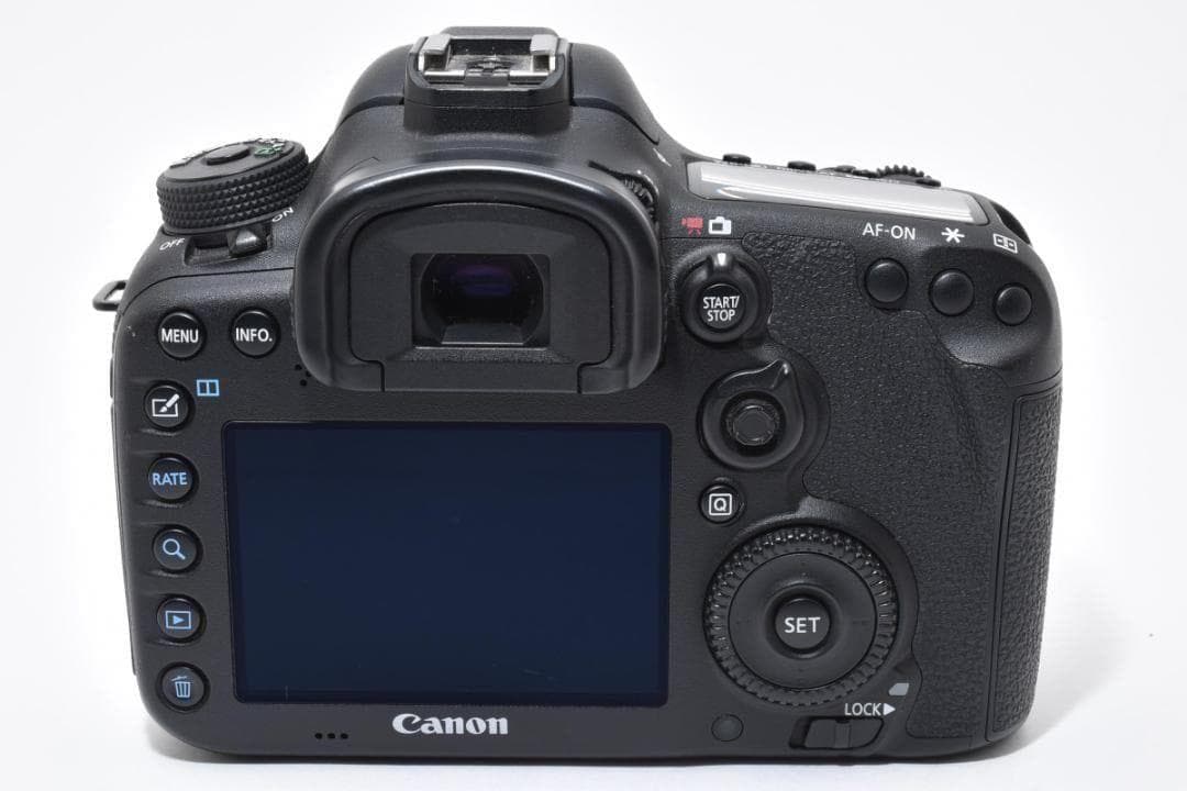 Canon EOS 7D Mark II 標準&望遠 ダブルズームキット