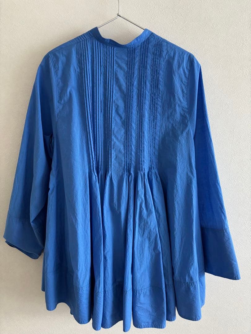 カレンソロジー　長袖　ブラウス