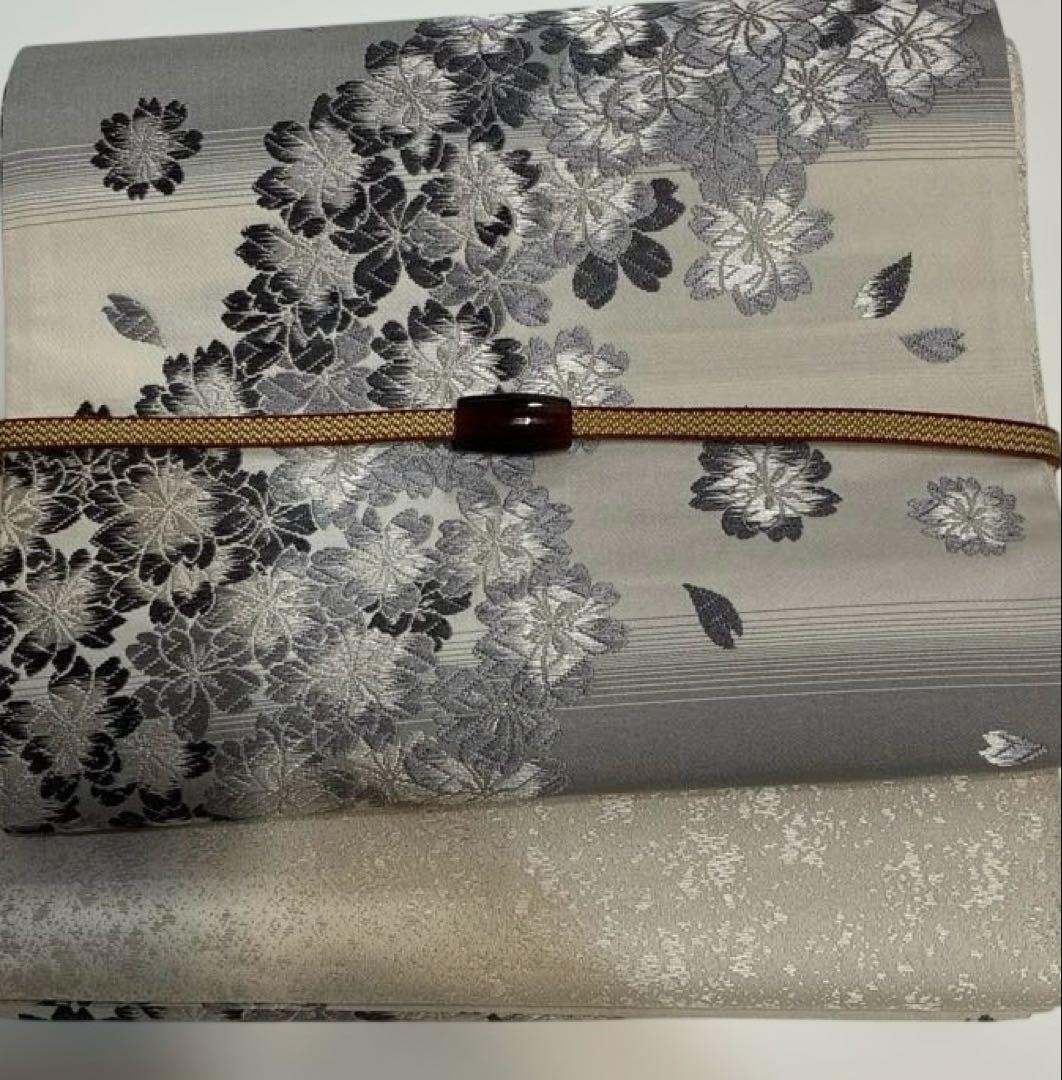専用機です　桜　刺繍　袋帯