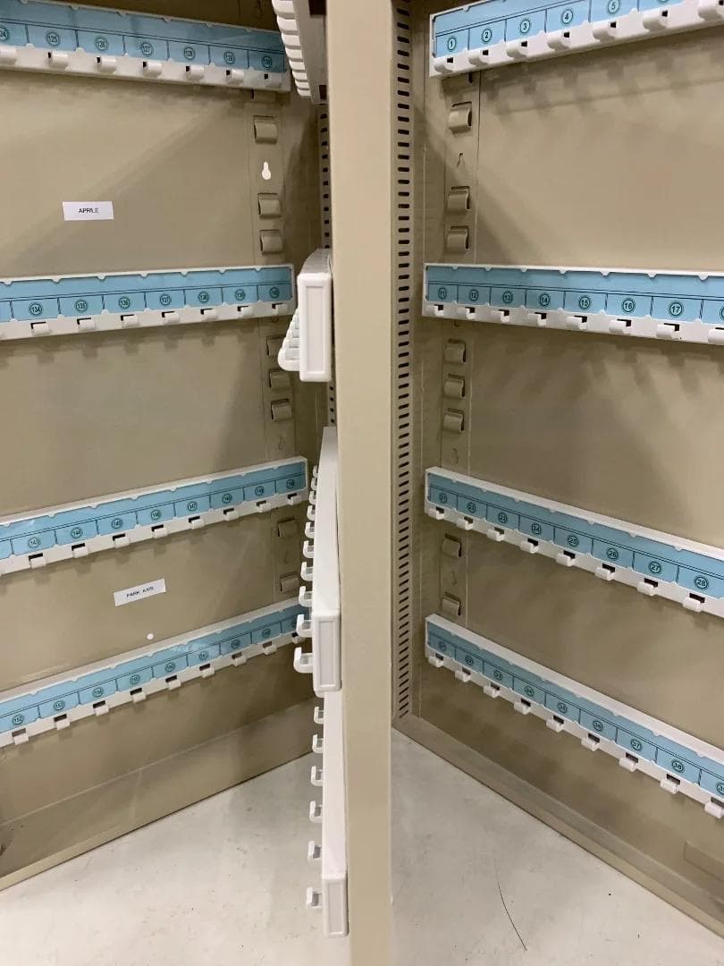 ーボックス　160個収納　壁掛け　鍵収納　鍵保管　鍵管理　「7018