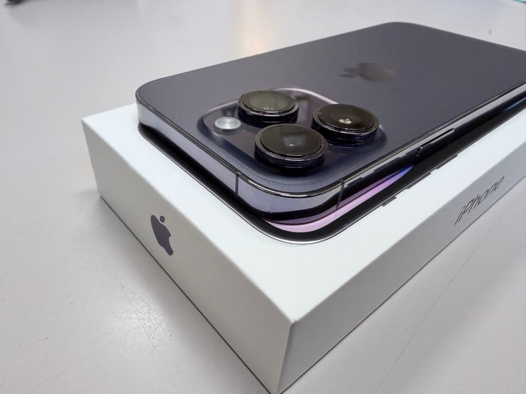 iPhone 14 Pro 256GB ディープパープル 小傷あり 本体