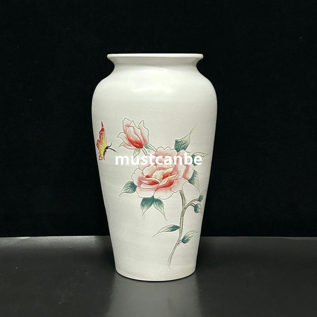 景徳鎮 手画刻彫花瓶 挿花器 装飾品 現代工芸品 美術品 置物