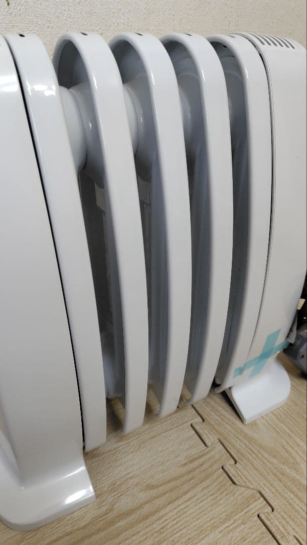 【美品　DeLonghi】 デロンギ オイルヒーター NJ0505E