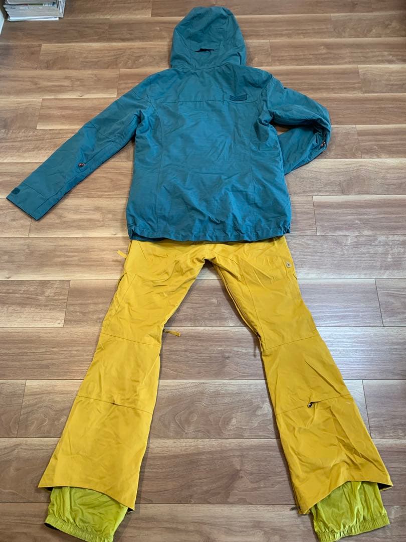 BURTON womans board ウェア 上下セット