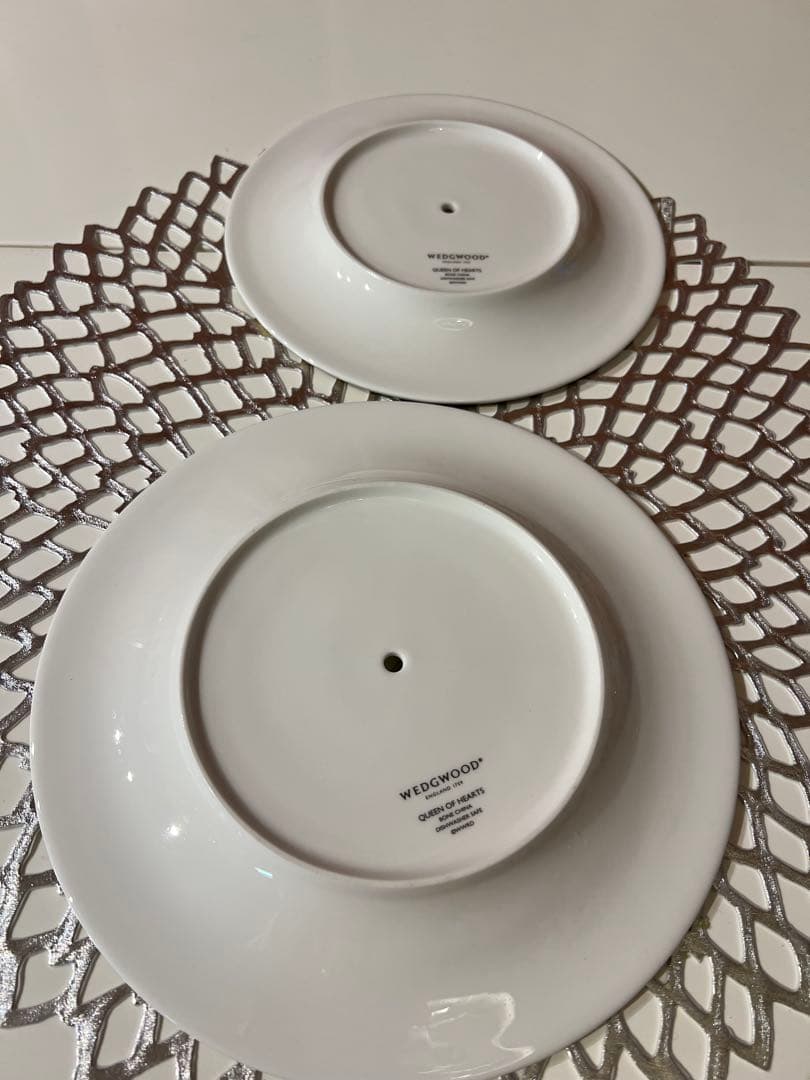 ウェッジウッド　アフタヌーンティープレート　２段