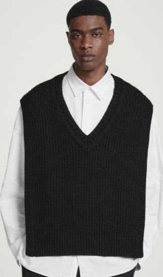 COS ウールカシミヤVネックベスト