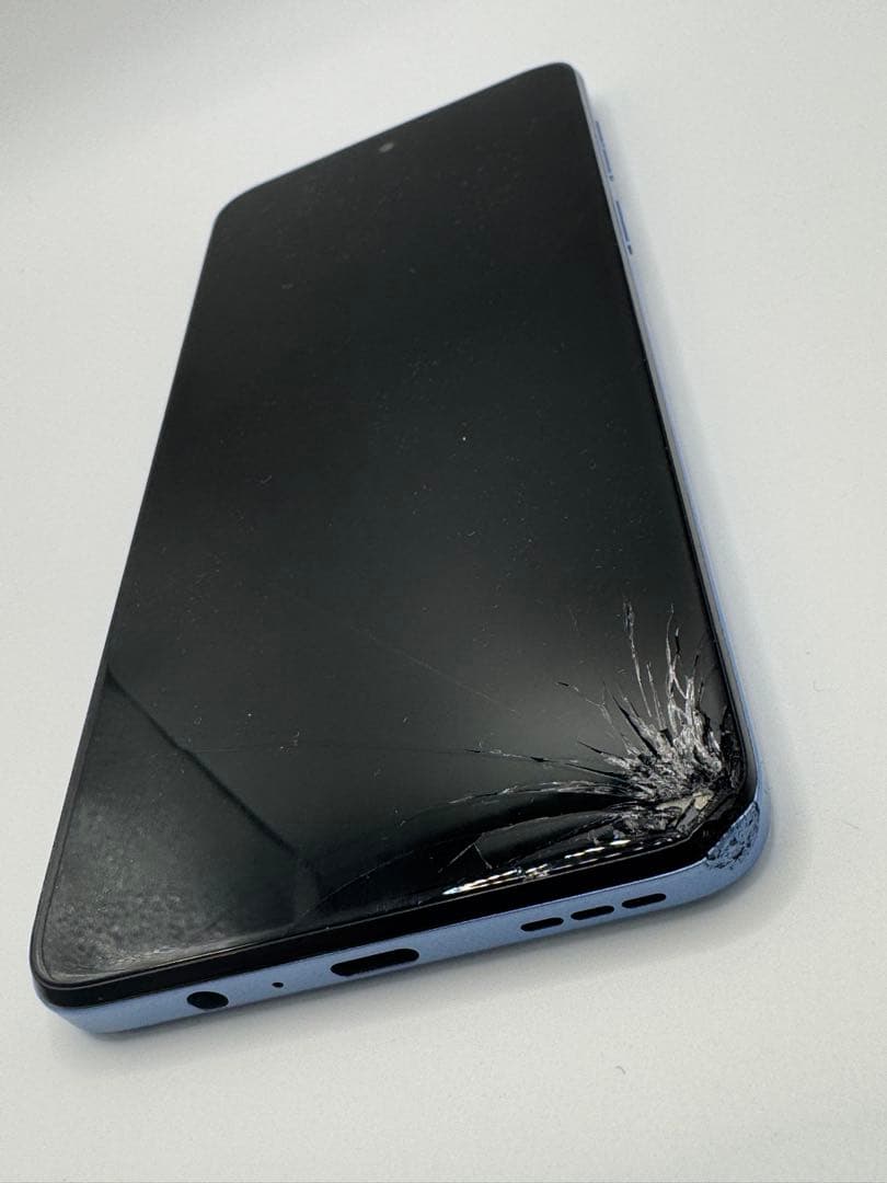 MOTOROLA moto g64y 5g シルバーブルー 画面ひびあり