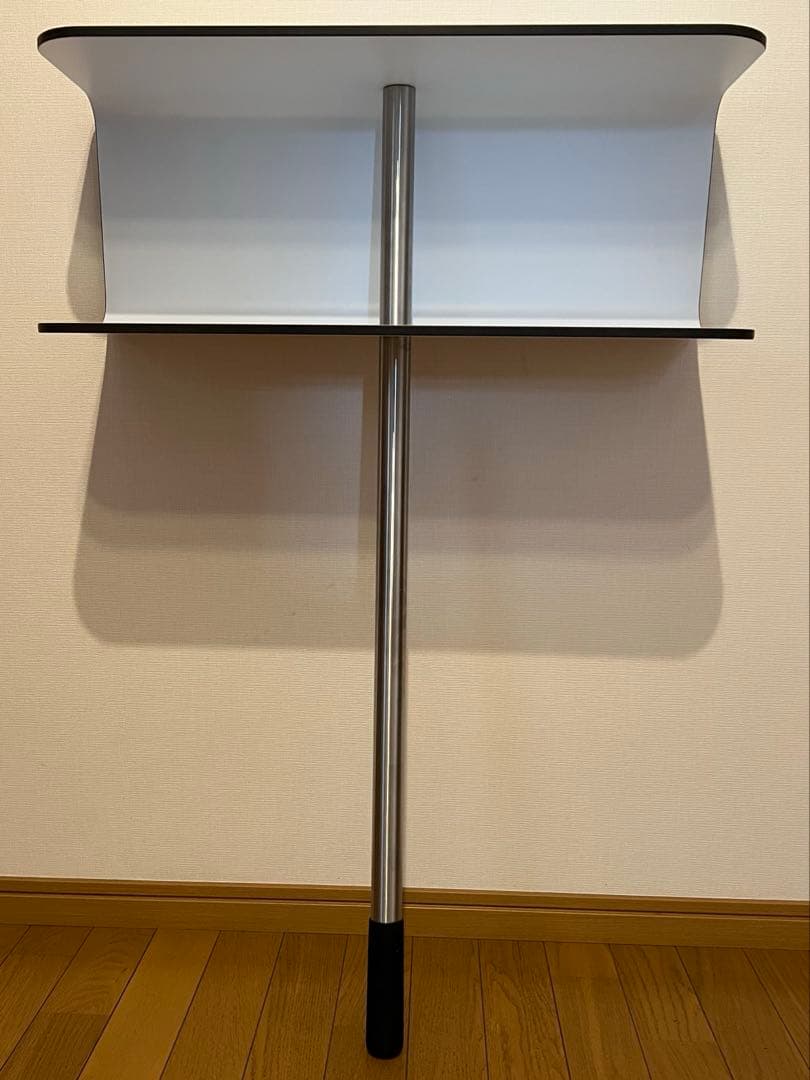 ウォールフラワー シェルフ Jonas & Jonas WALLFLOWER