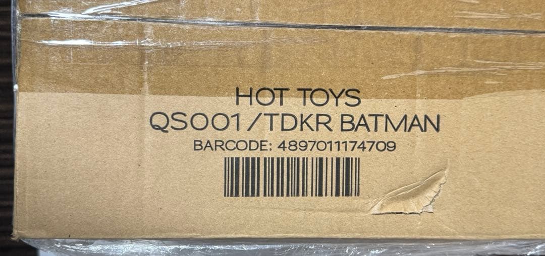 Hot Toys 1/4スケール バットマン ダークナイト QS001