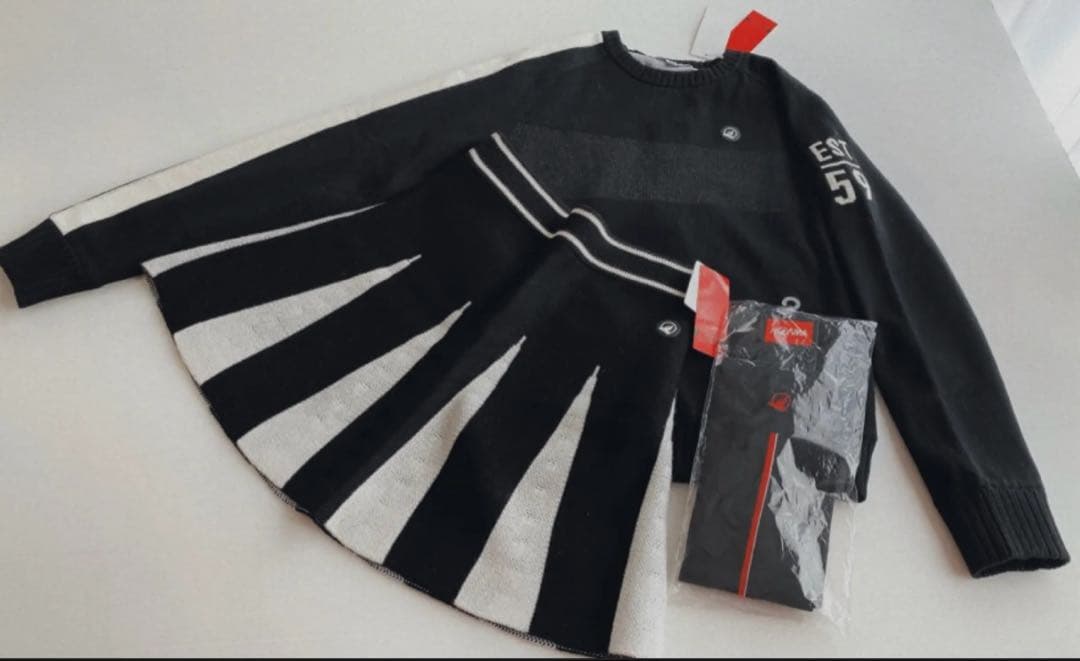 ホンマゴルフ　③点セット　防風総裏地セーター　スカート　ニーハイソックス