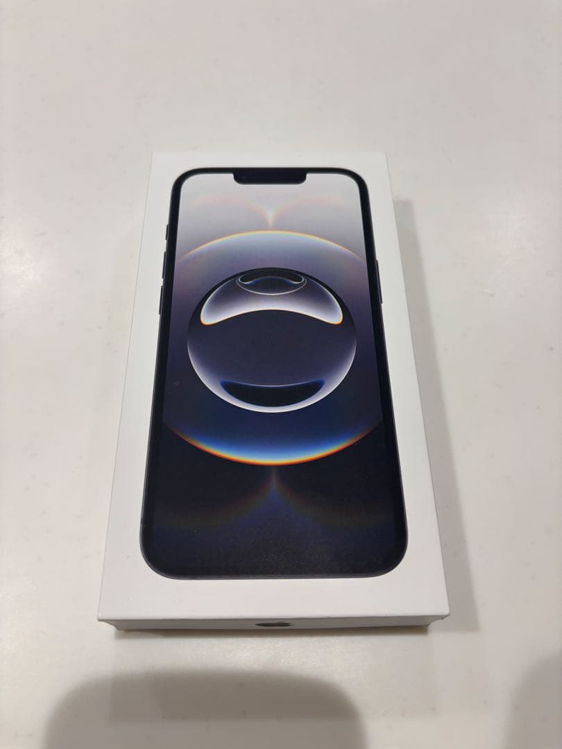 なかこ　Apple iPhone 16e ブラック 本体のみ