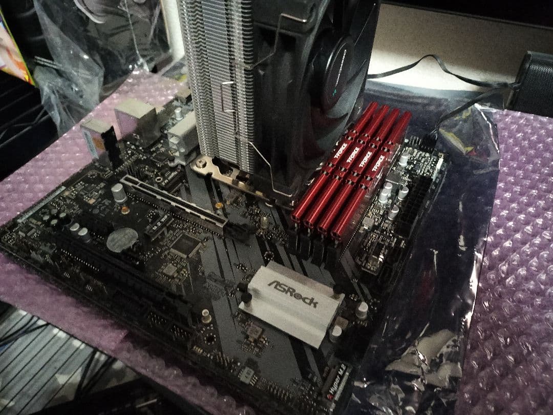 セット売り 13700K&Z690M&8GBメモリー４枚＆おまけCPUファン付き