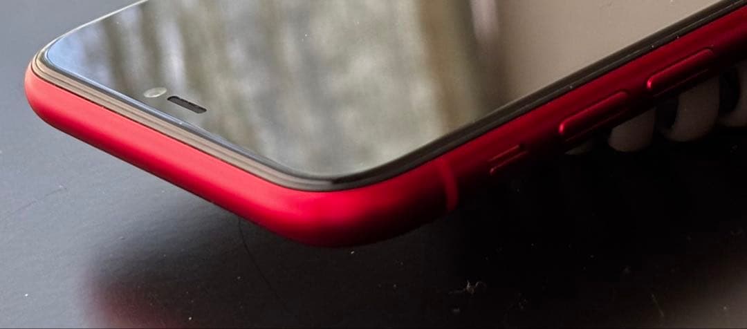 【SIMロック解除済み】iPhone 11 (PRODUCT(RED)) 本体