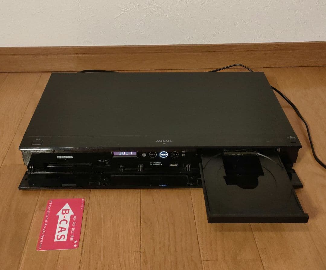 SHARP ブルーレイレコーダー BD-W580 2015年製 互換リモコン付①