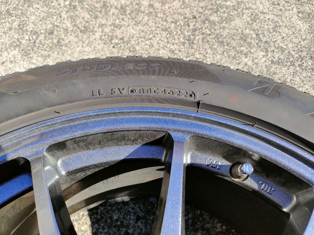 22年製 4本 235/50R18 ブリザックVRX2 スタッドレス