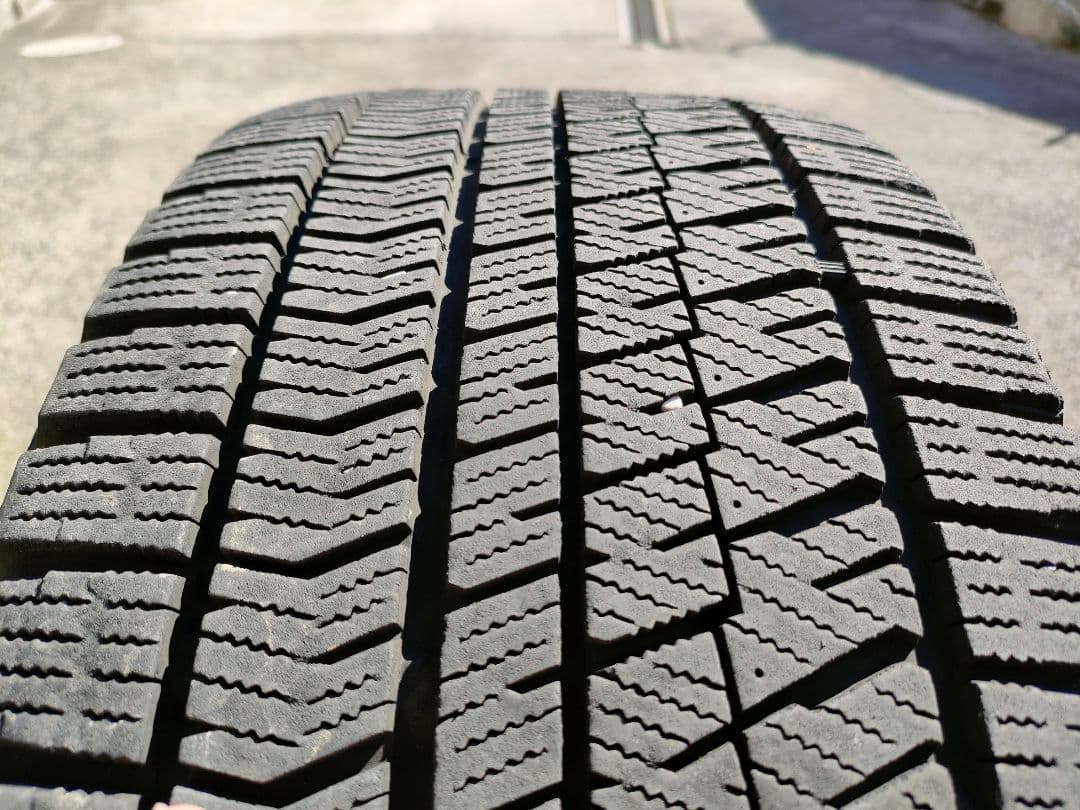 22年製 4本 235/50R18 ブリザックVRX2 スタッドレス