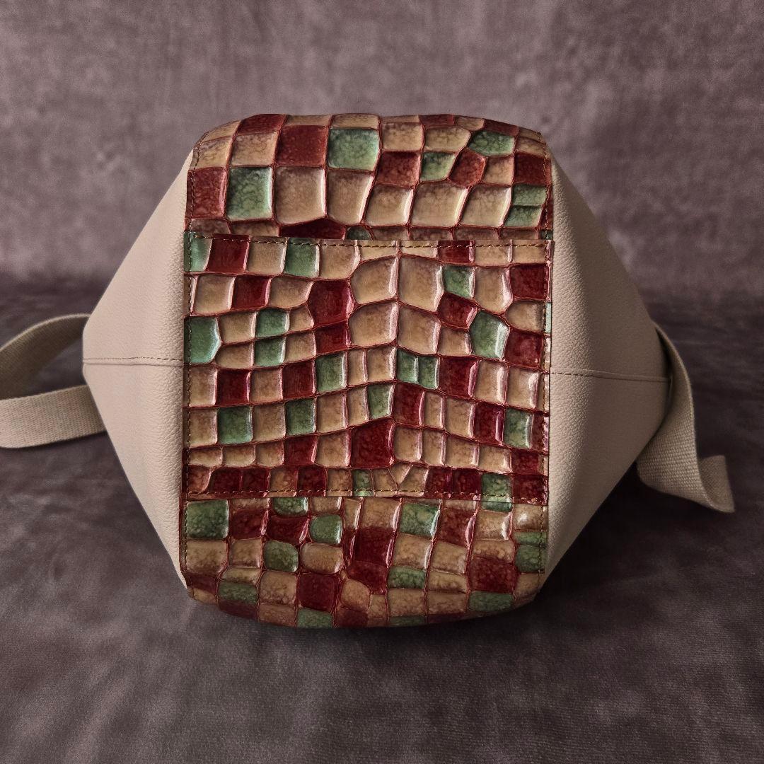 美品 ATAO アタオ バタフライ 2wayバッグ ヴィトロ 金具