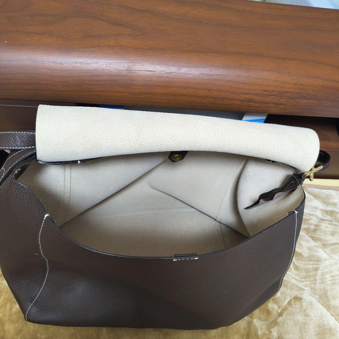 【売り切り】シセイ ブラウンレザーショルダーバッグ