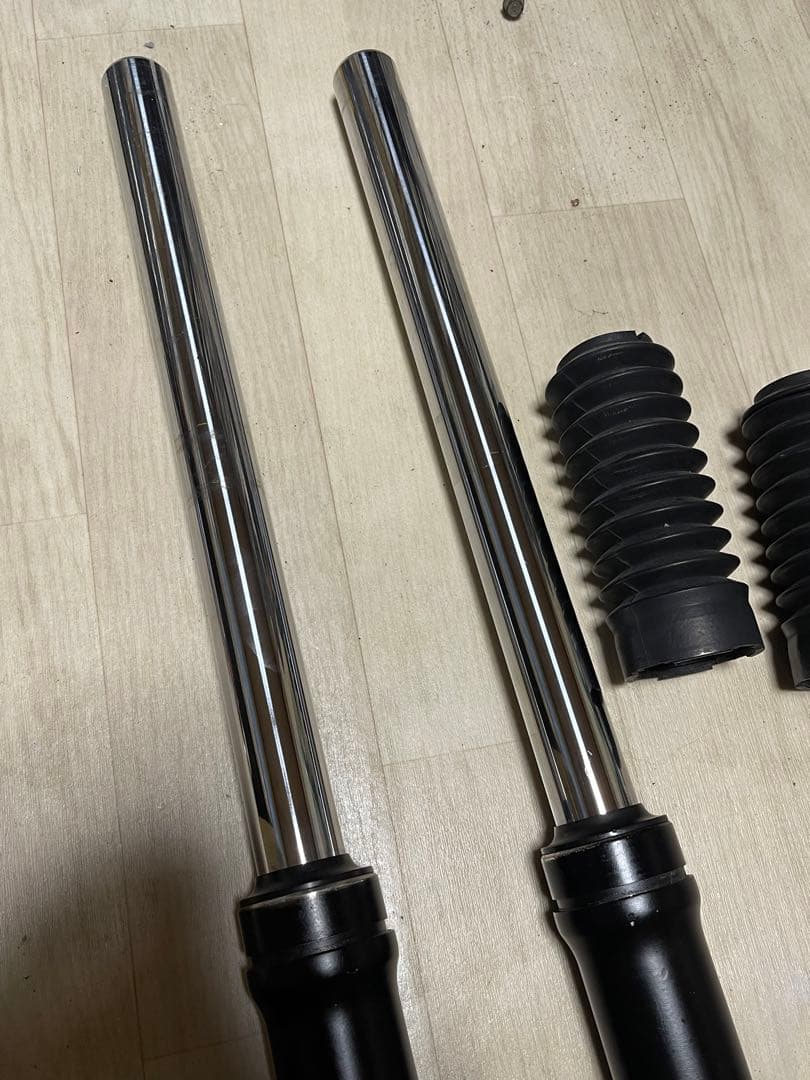 SR400 RH03J フロントフォーク　フォークブーツ付き