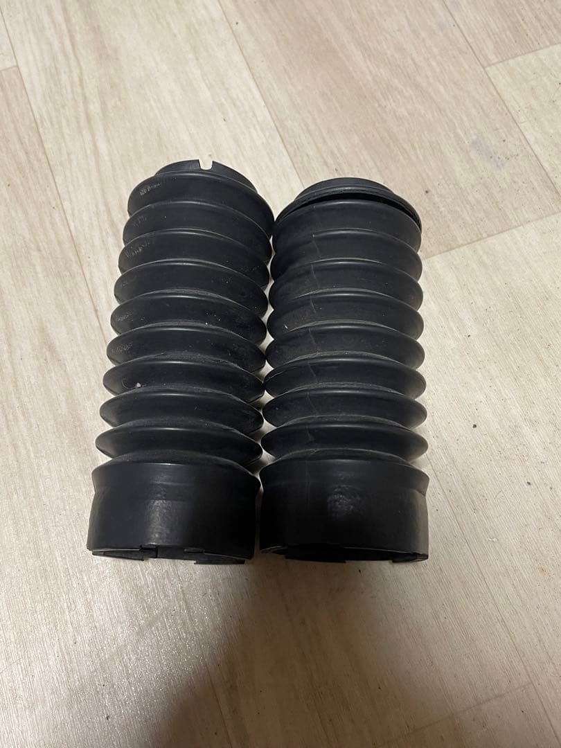 SR400 RH03J フロントフォーク　フォークブーツ付き