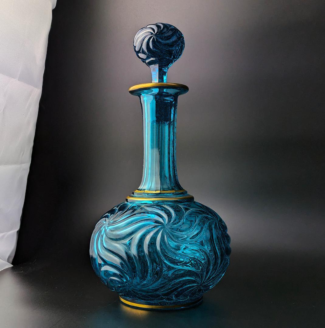 心奪われる鮮烈さ★オールドバカラ ロザース 26㎝カラフェ 金彩 ブルー