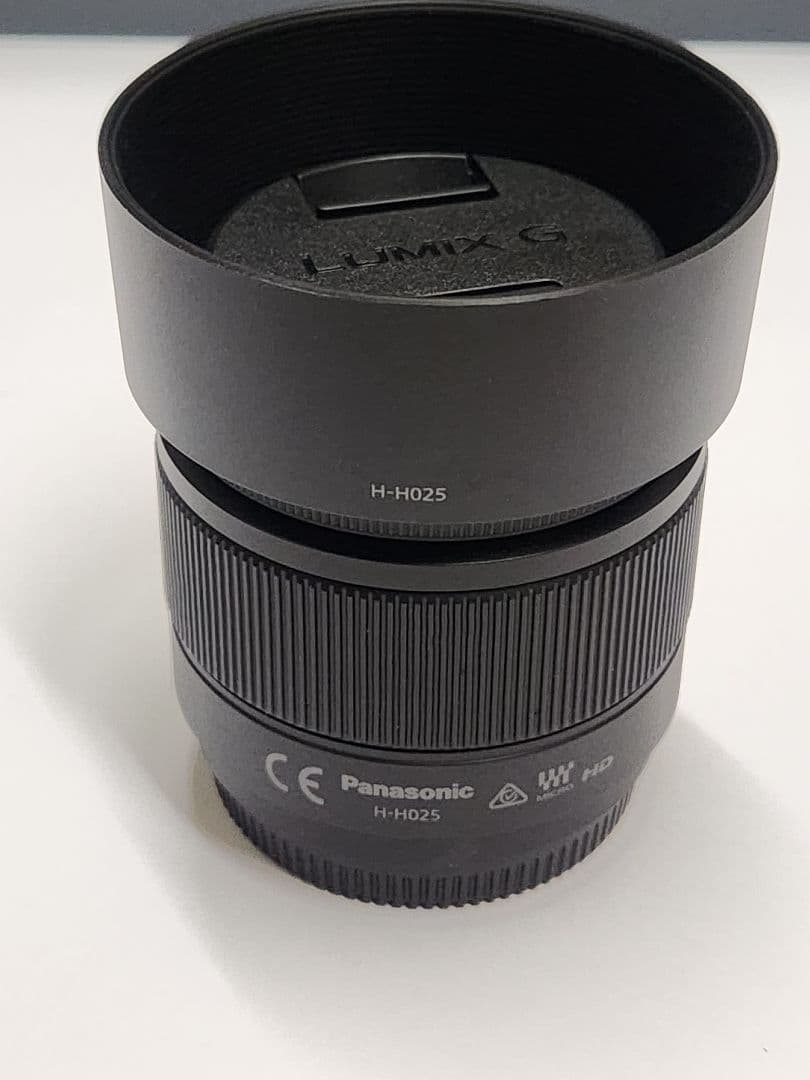 Panasonic　LUMIX　G25 mm/F1.7ASPH.　ブラック