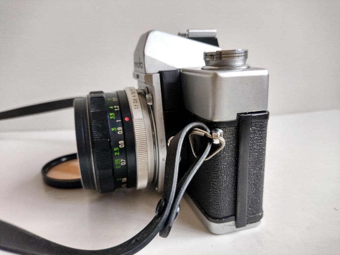 173【匿名配送】 ミノルタ SRT101 一眼レフ フィルムカメラ 露出計OK