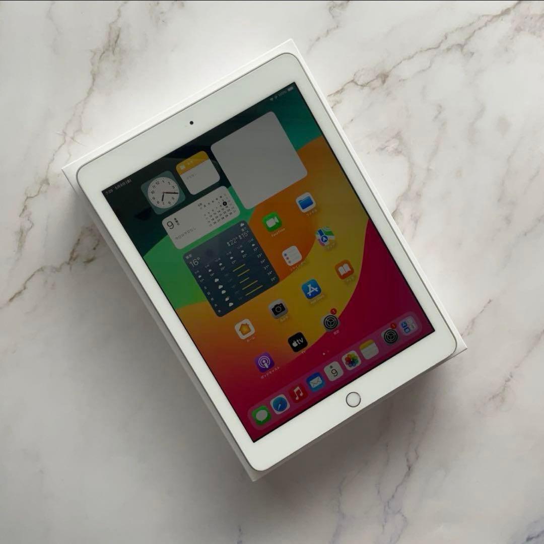 iPad 第6世代 32GB シルバー