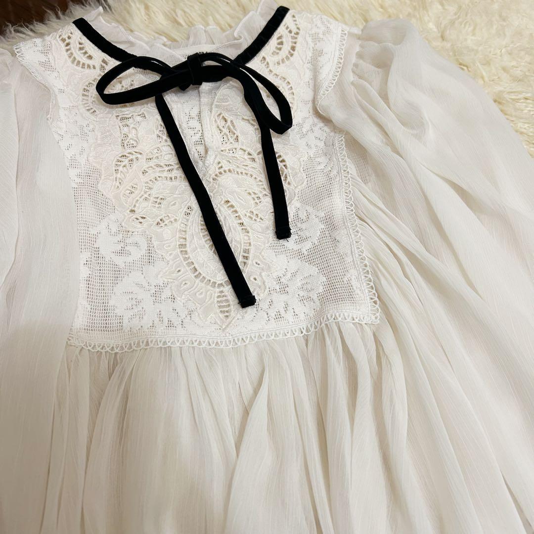 エンブロイダリー楊柳シフォンブラウス　snidel 白　ホワイト