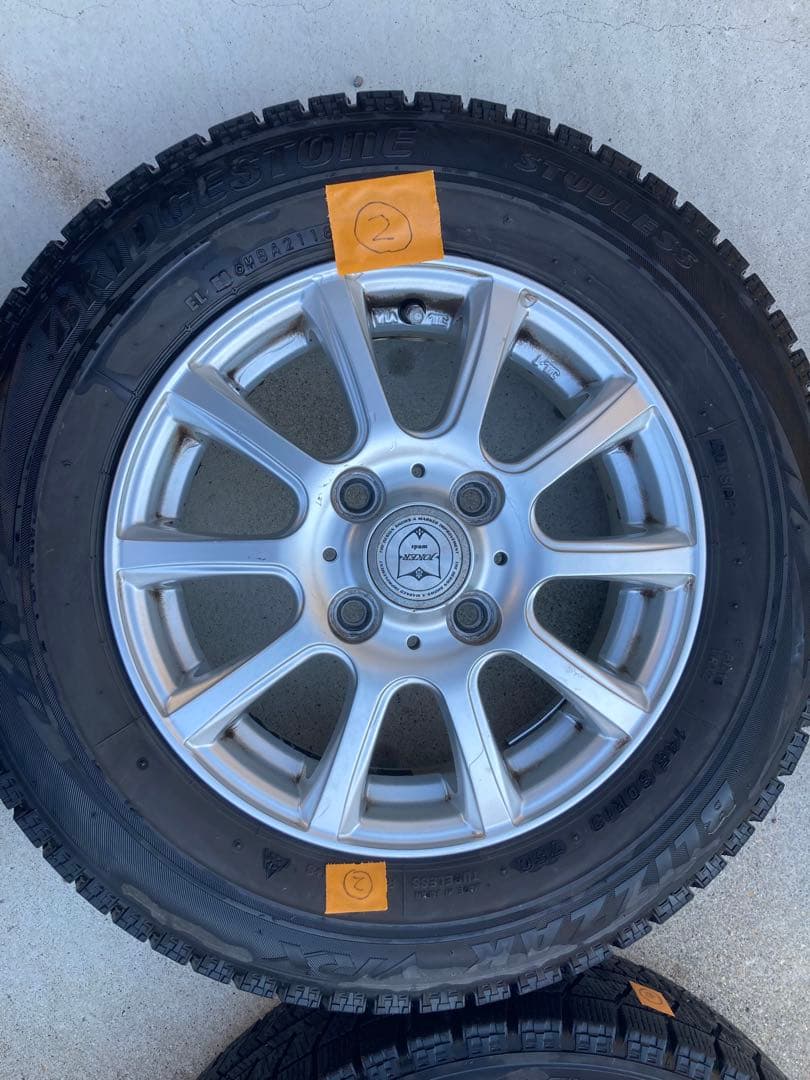 18年製 145/80R13 ブリヂストン ブリザック VRXスタッドレスタイヤ