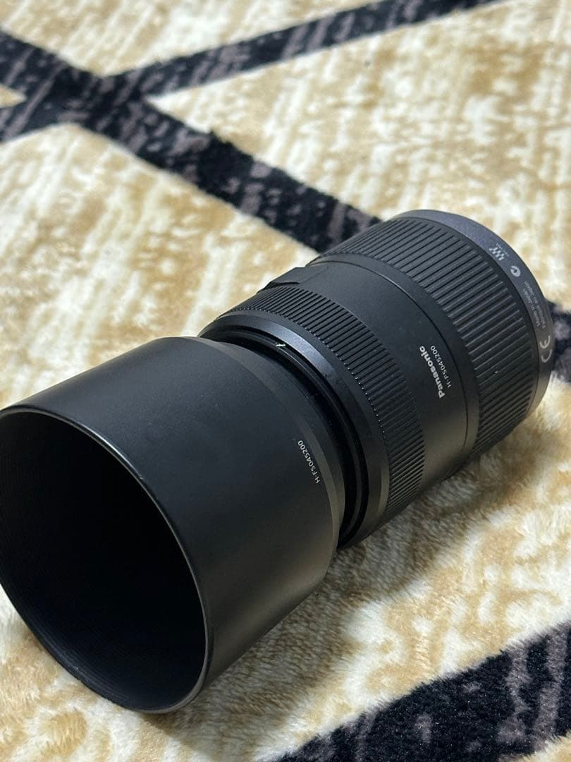 ズームレンズ 45-200mm MEGA O.I.S.